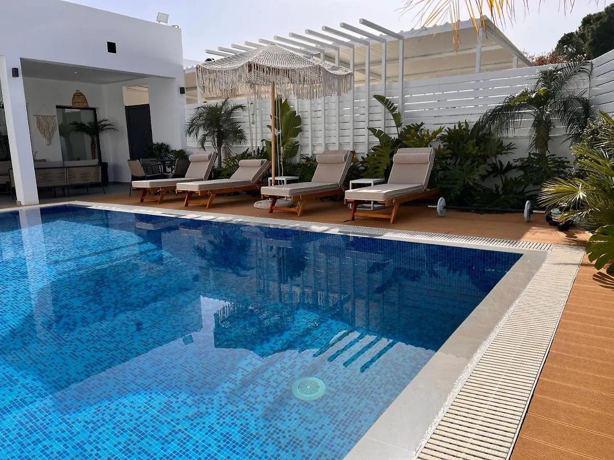 Chrystal Blue Suites 2 Bedroom Villa With Private Pool Vasiliki Protaras